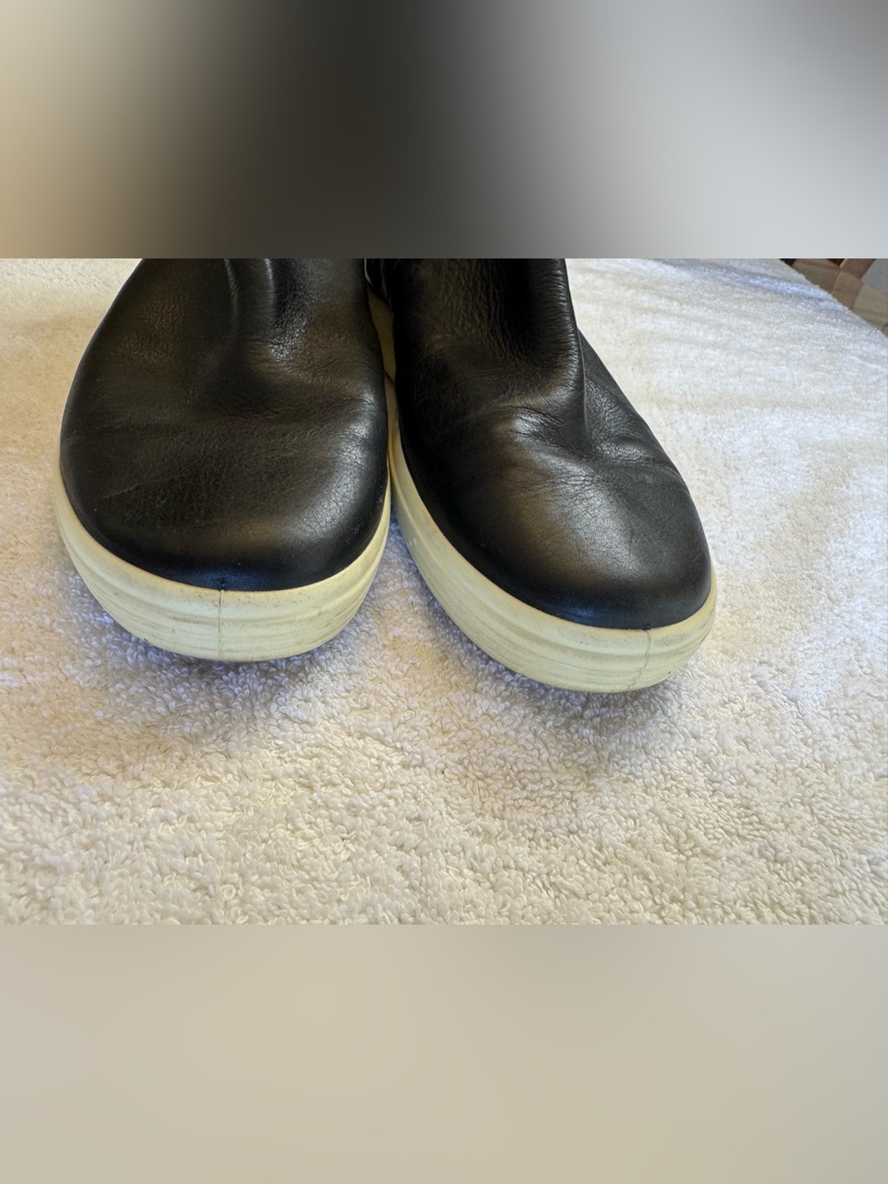 ECCO Soft 7 Chelsea Boot. - Picture 7 of 10